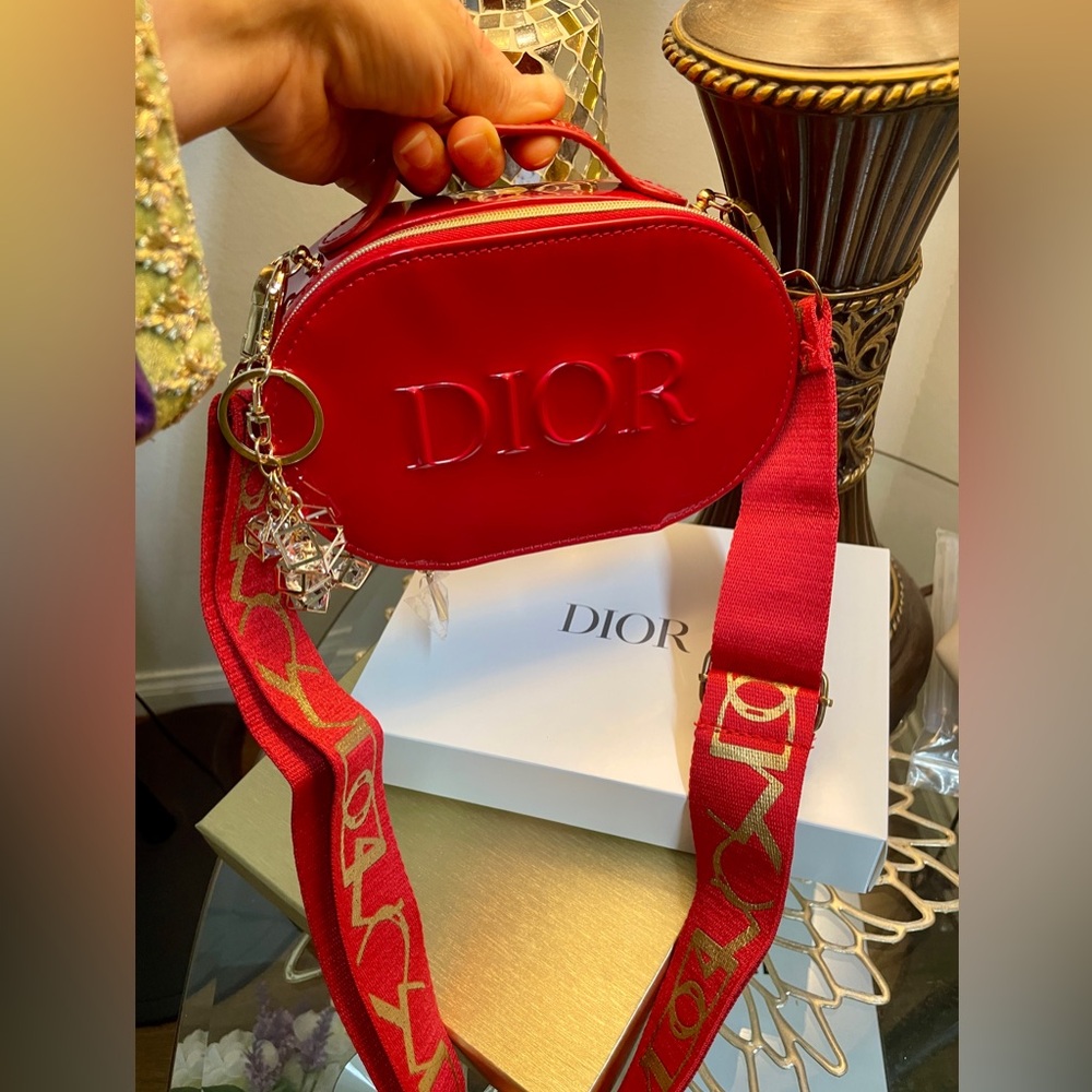 Dior - Picture 5 of 12